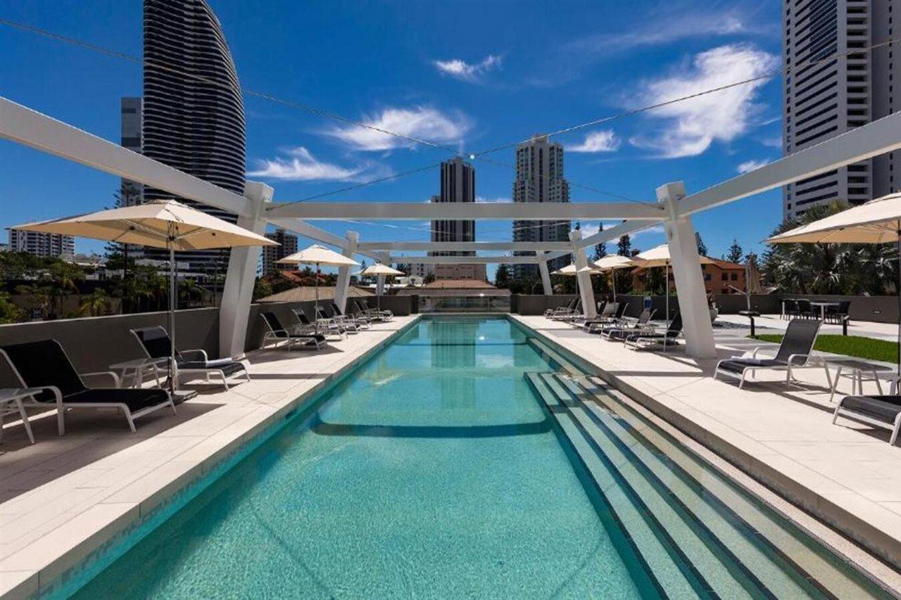 Avani Broadbeach Residences Gold Coast Exterior photo