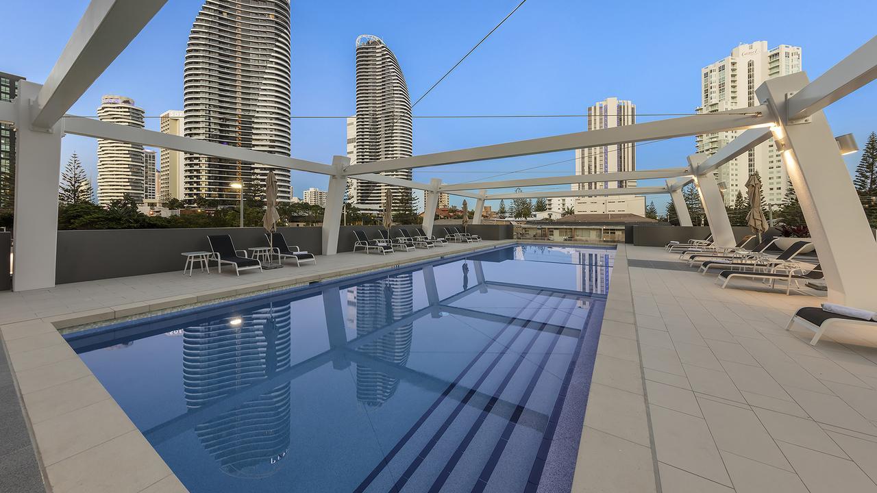 Avani Broadbeach Residences Gold Coast Exterior photo
