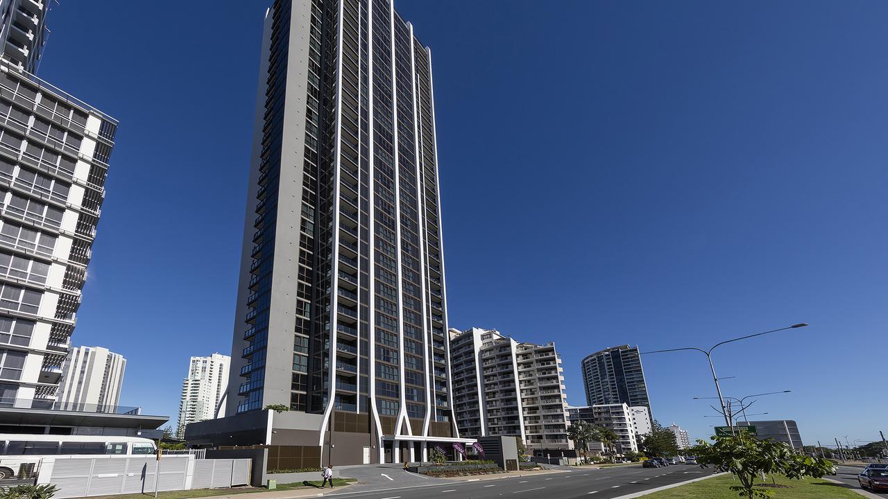 Avani Broadbeach Residences Gold Coast Exterior photo